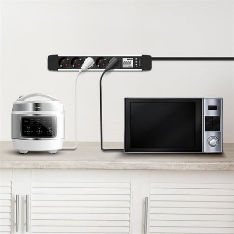 LogiLink 5-fach Steckdosenleiste mit LCD-Display für Energieverbrauch & CO₂-Emission