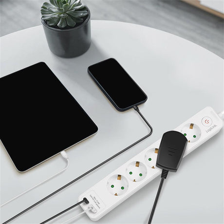 LogiLink Steckdosenleiste 5-fach mit USB-A & USB-C, Schalter, 1,5 m, Weiß